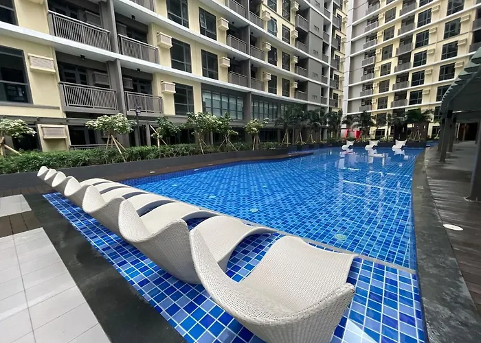 Lovely 2br Near Airport, Solaire, & Okada - 6pax Manila