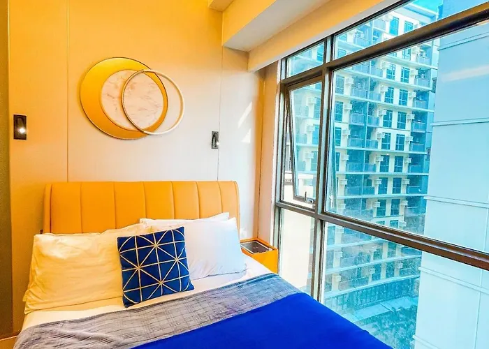 Lovely 2br Near Airport, Solaire, & Okada - 6pax * Manila