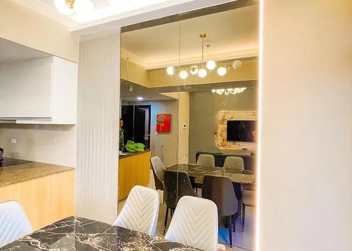 Lovely 2br Near Airport, Solaire, & Okada - 6pax * Manila