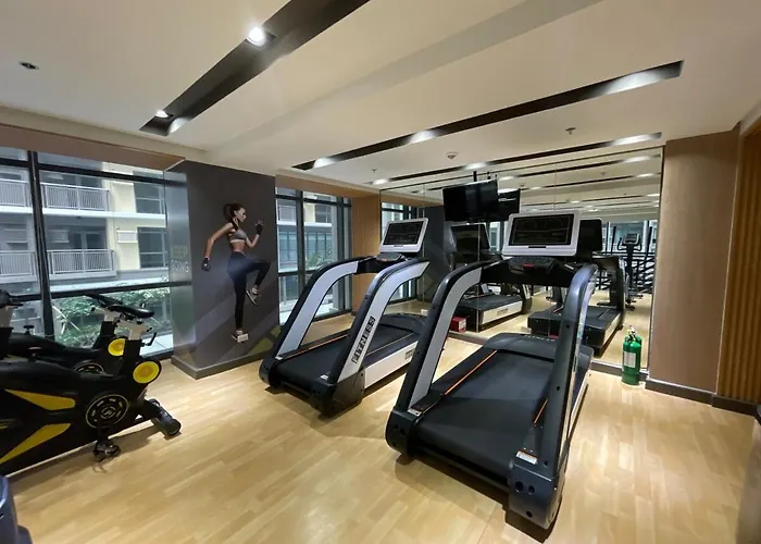 Lovely 2br Near Airport, Solaire, & Okada - 6pax Manila